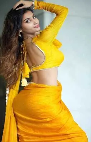 escort in Defence Colony