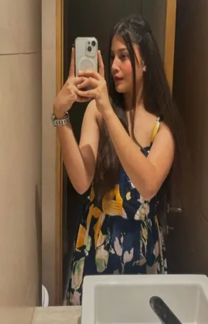 No.1 call girls in Defence Colony