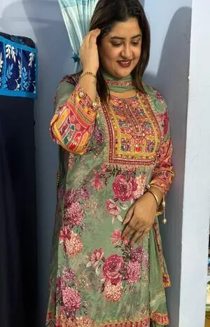 Independent Call Girls in Defence Colony